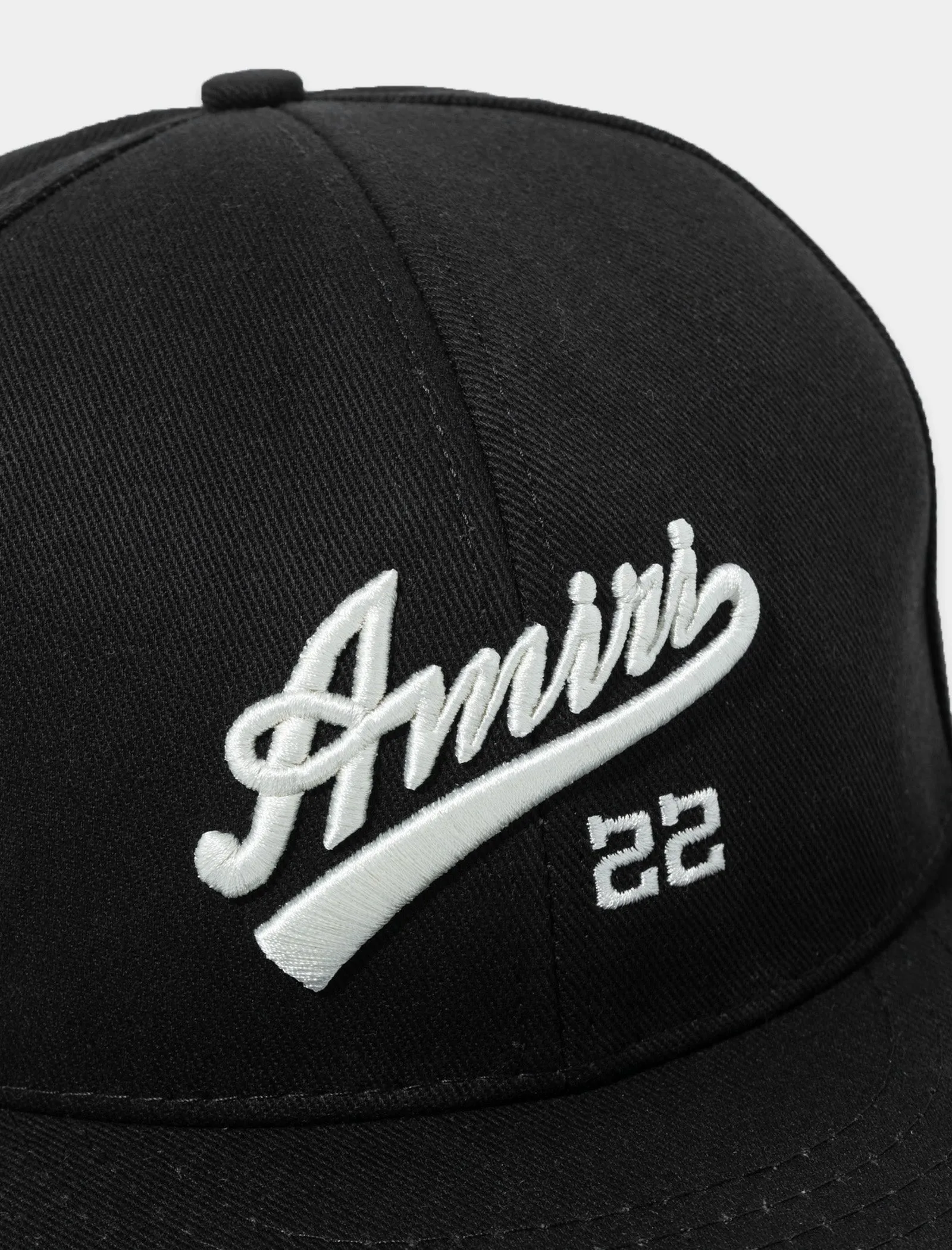 22 FITTED HAT