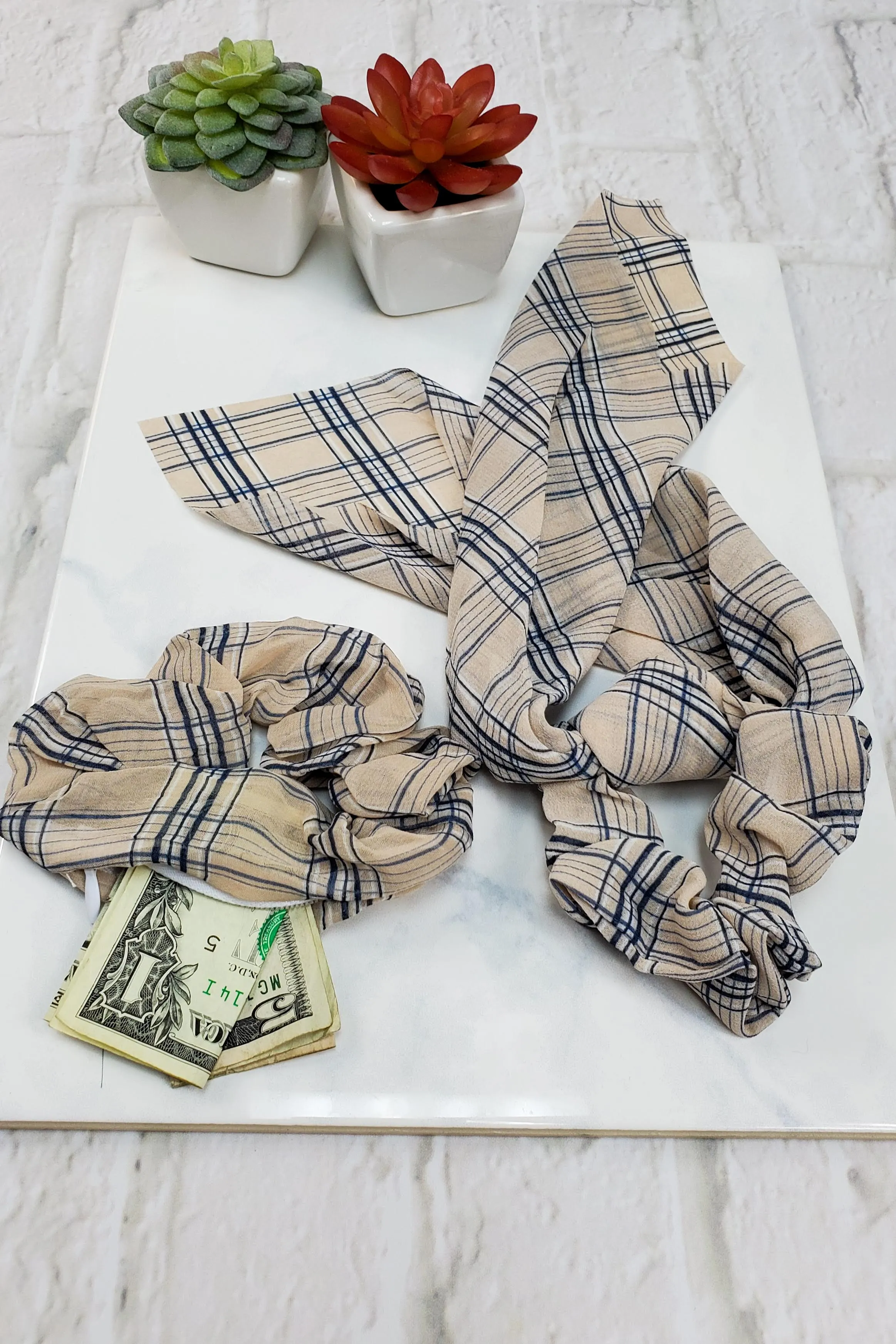 #4 Tan Plaid Scrunchie Set