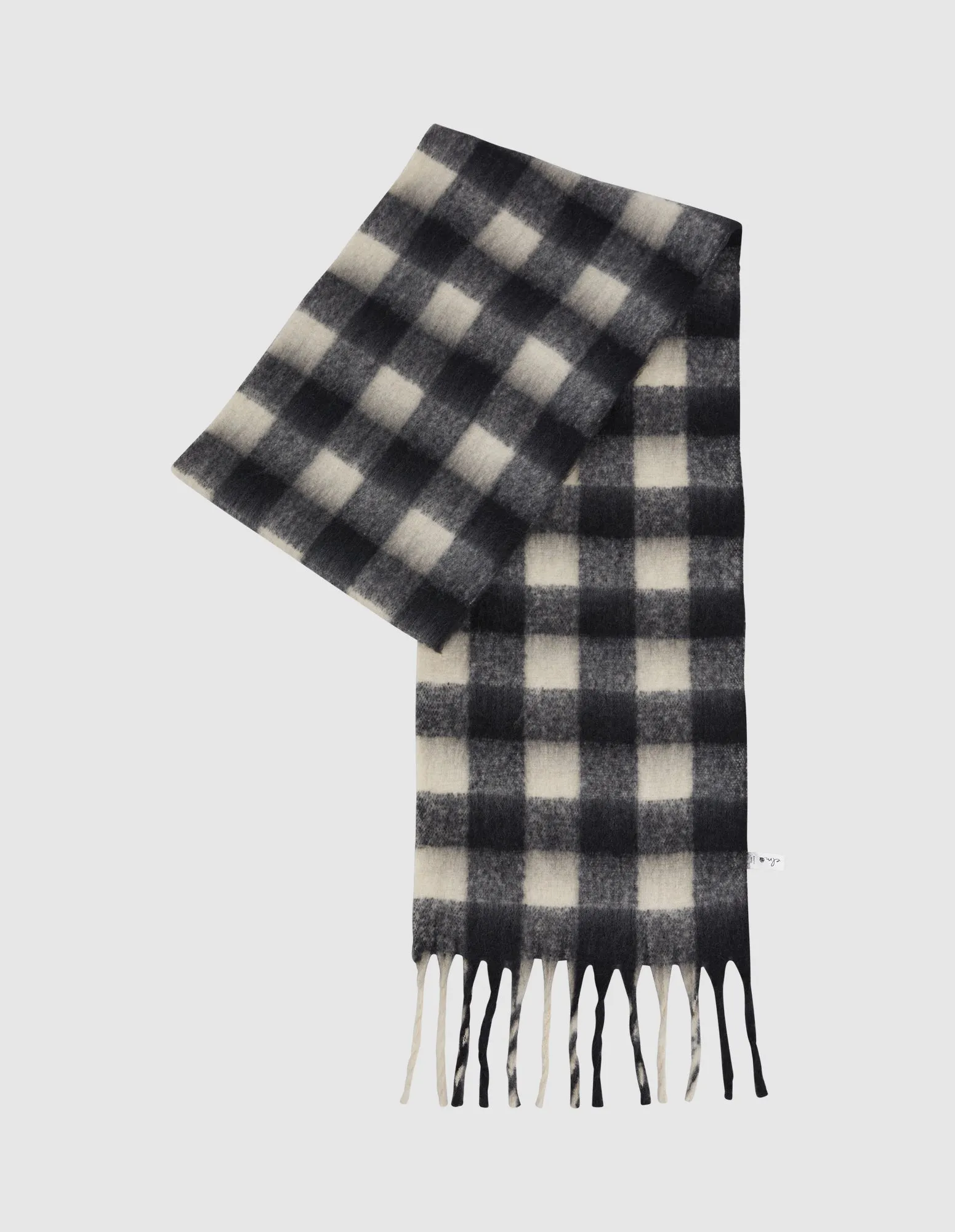 Beth Scarf Check