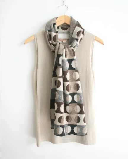 Beyond Threads Pique Dots Scarf Style KTW305