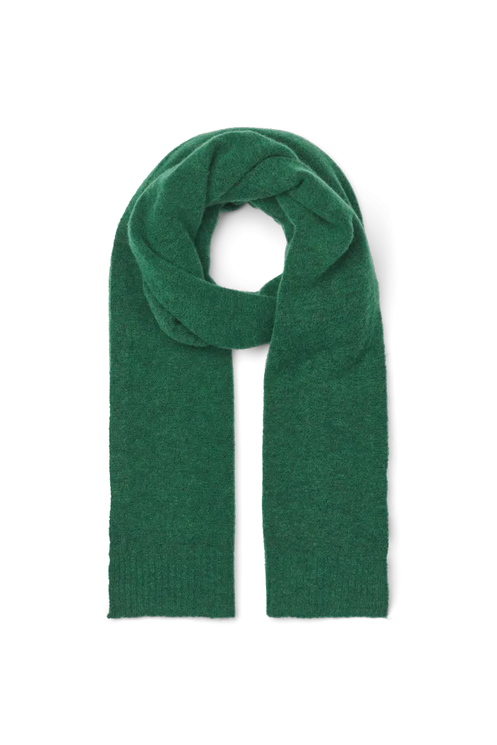 Claudia Scarf - Douglas Fir