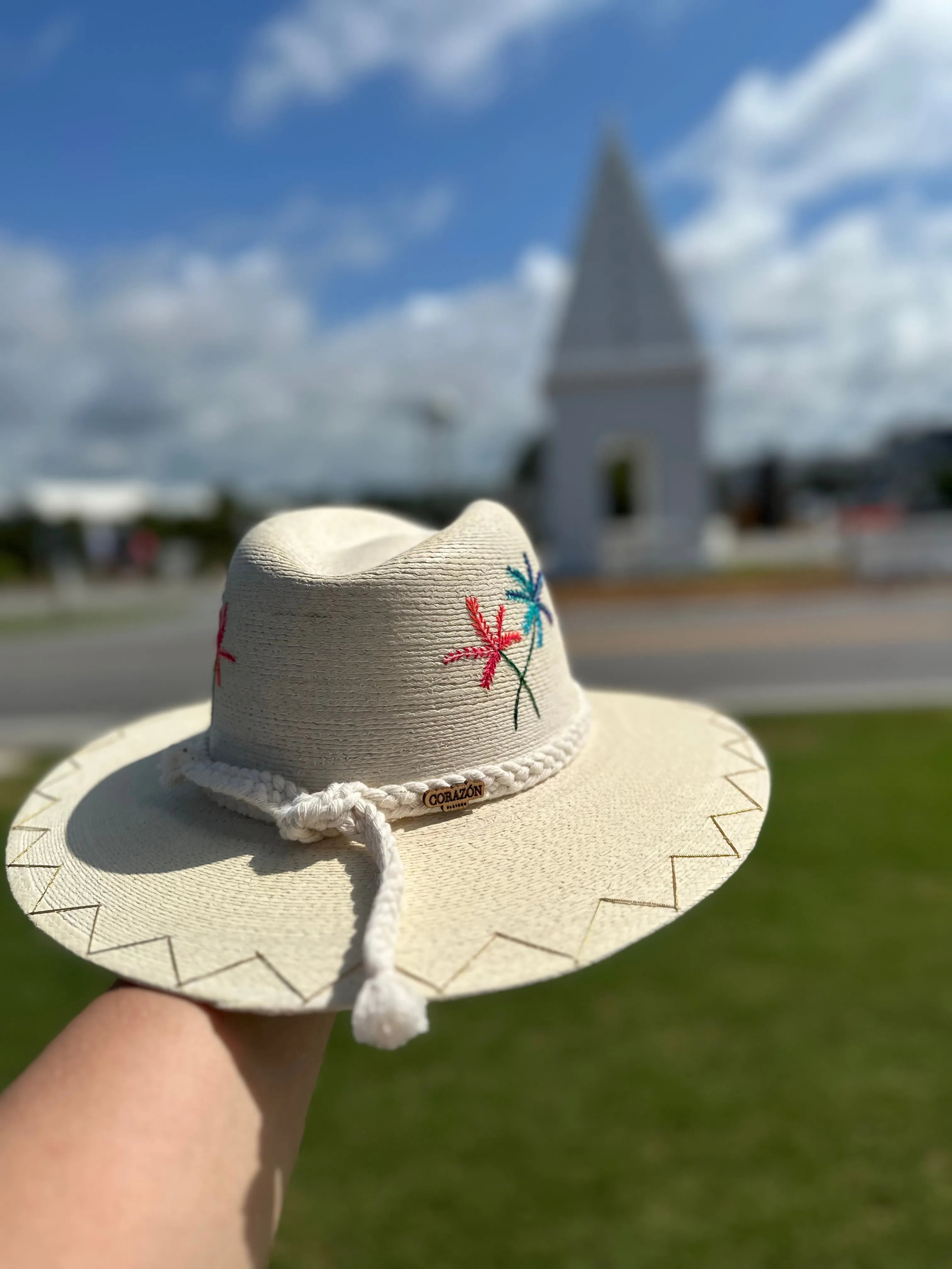 Corazon Playero Hat