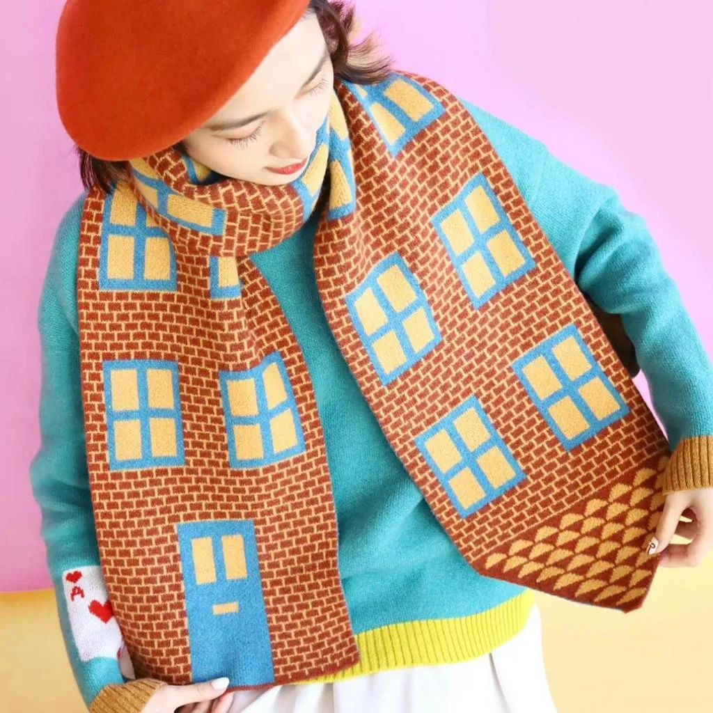 DW - House Shaped Scarf