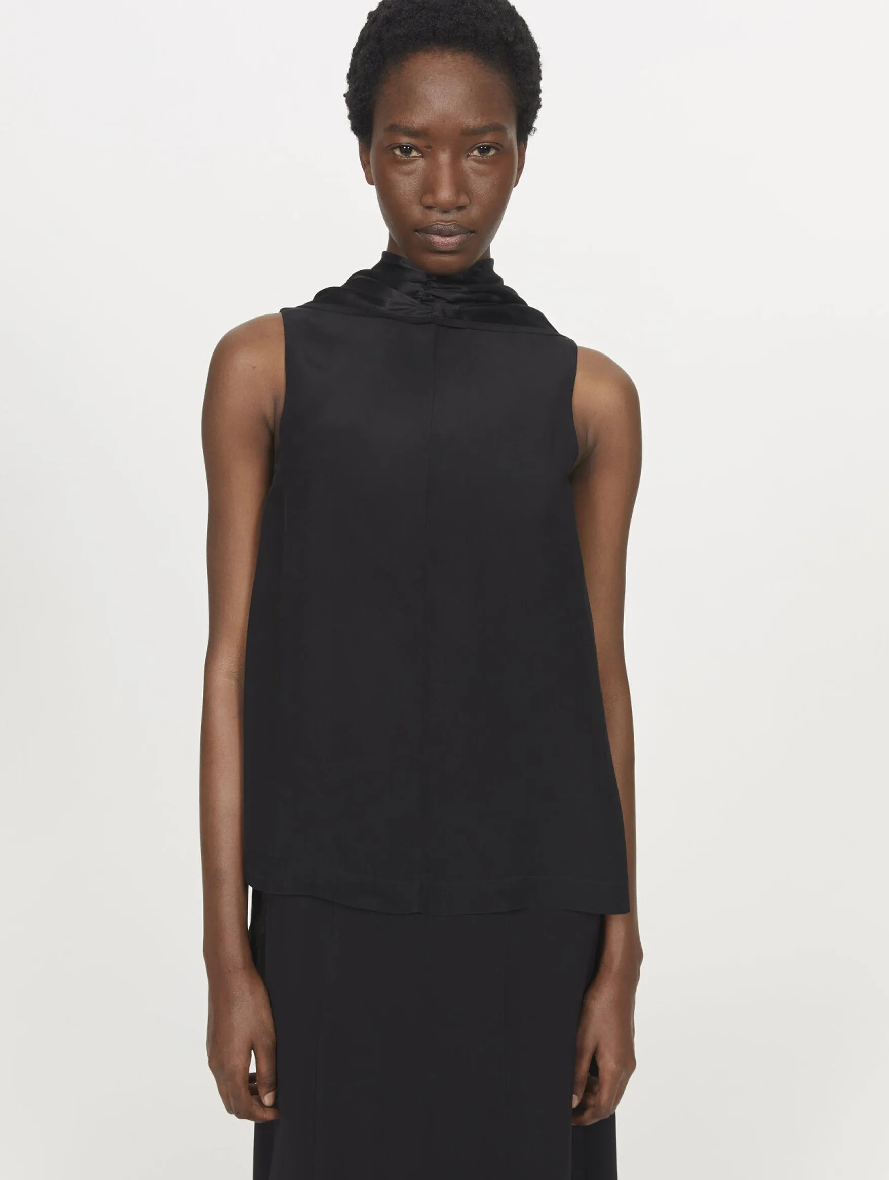 Emera Blouse in Black