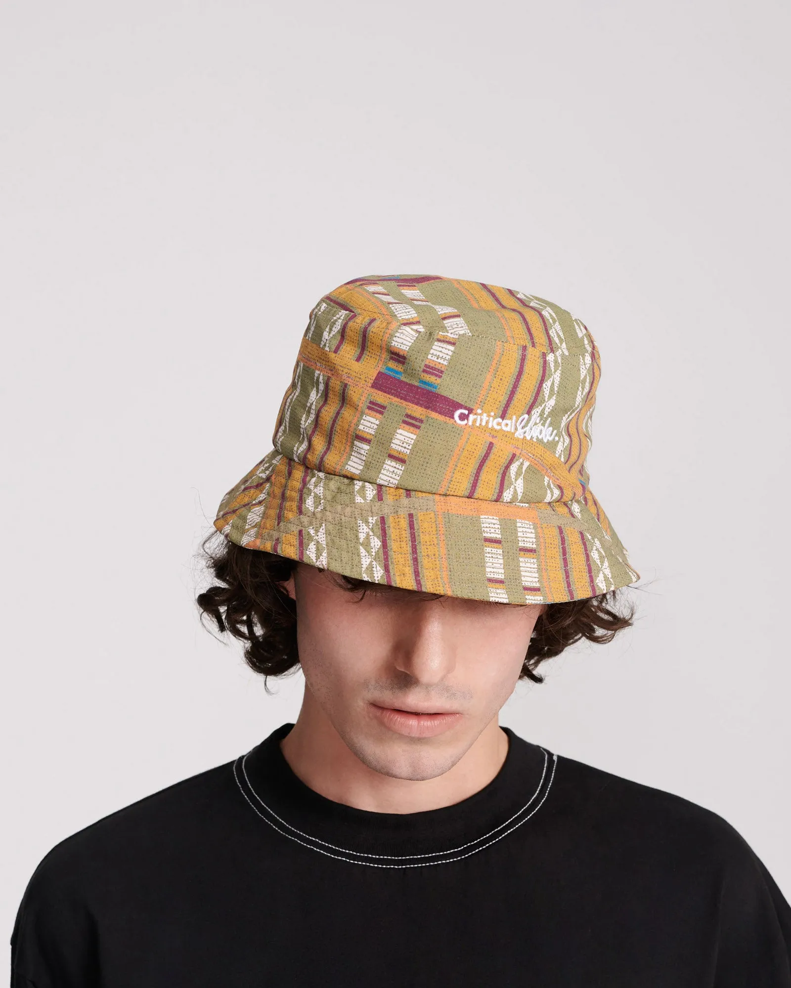 JEZZA BUCKET HAT