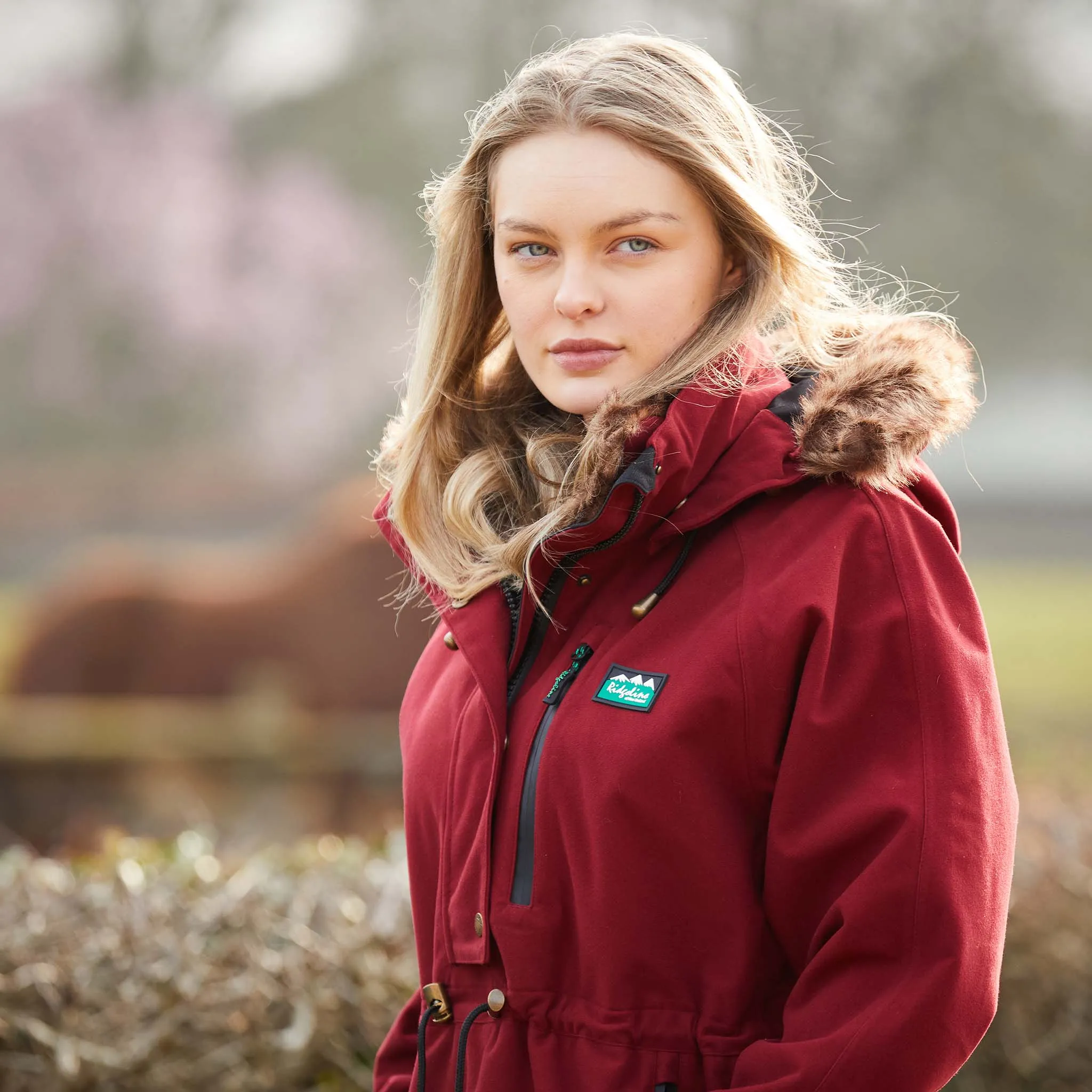 Monsoon II Arctic Smock | Rhubarb