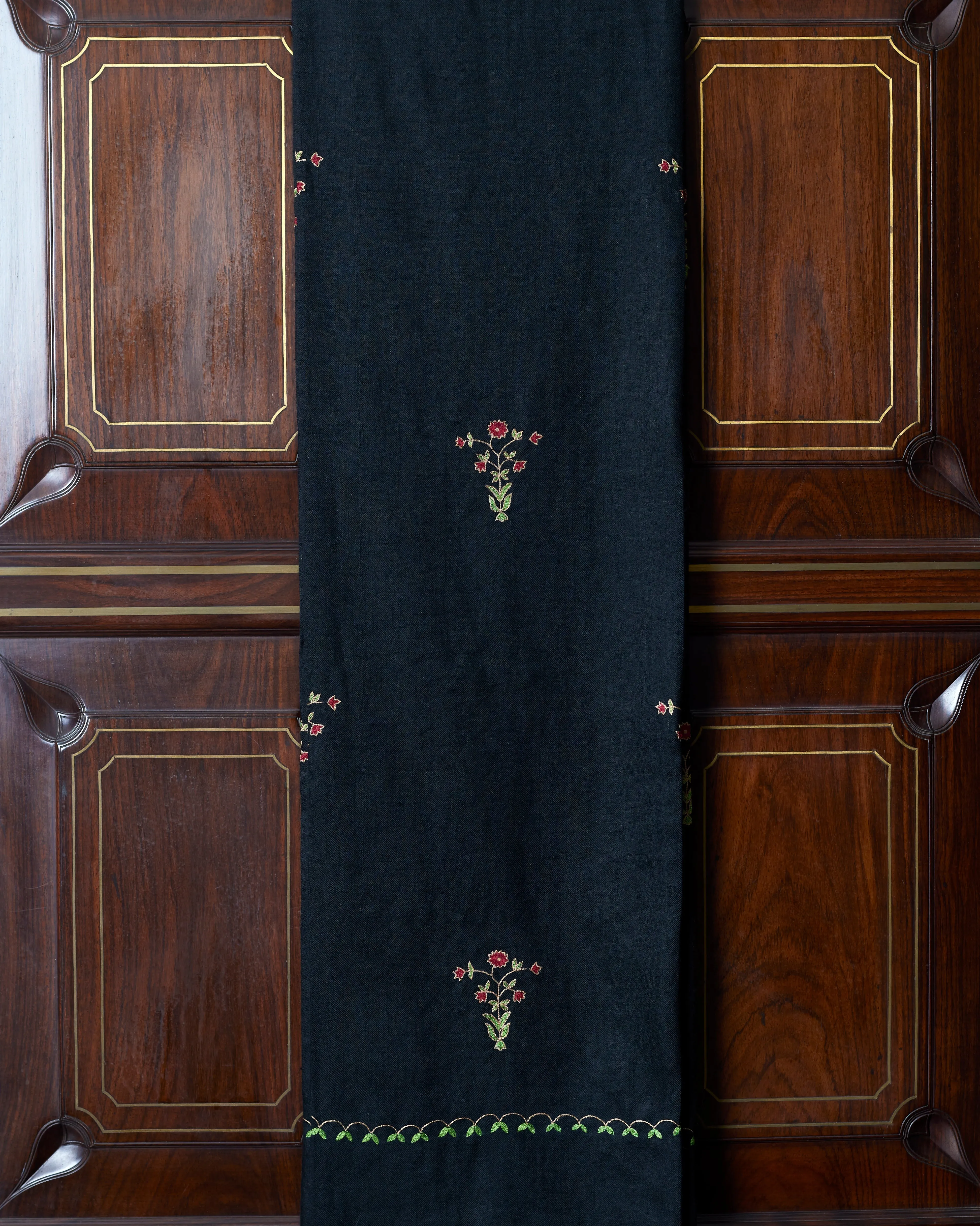 Pietra Dura Black Cashmere Shawl