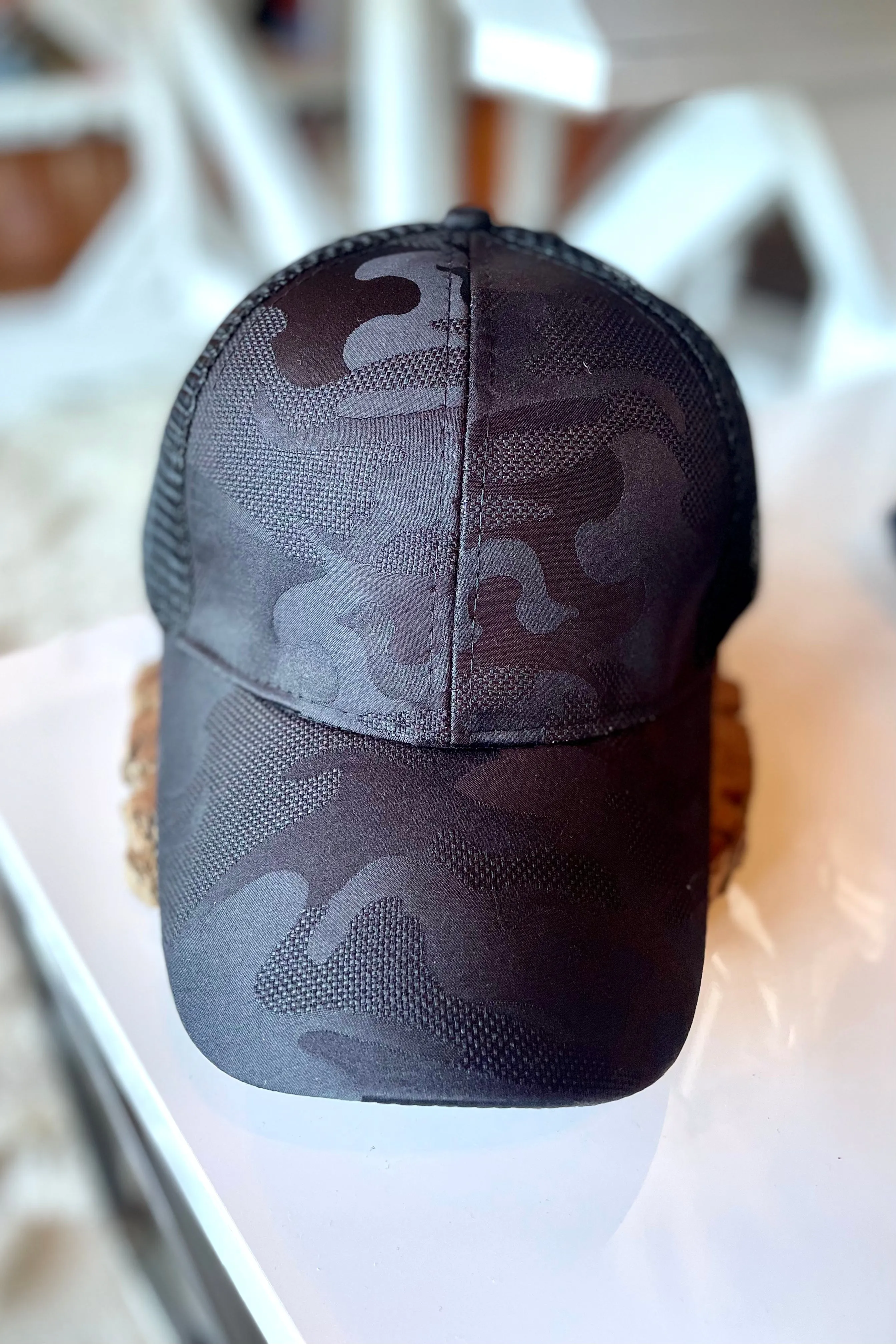 Serena Textured Camo Mesh Hat- Black