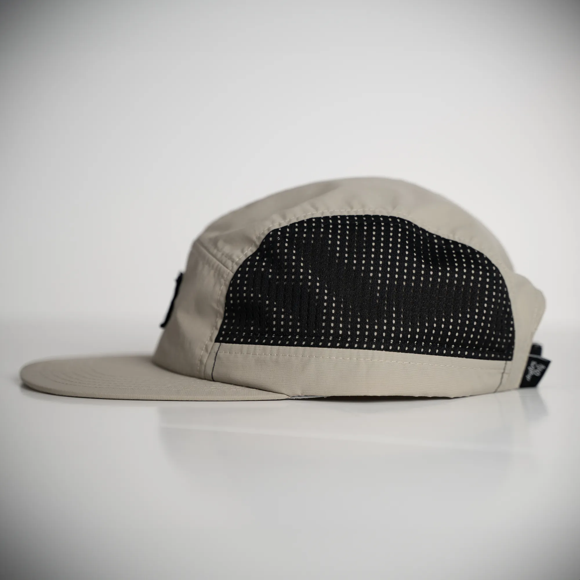 Venturer 5-Panel Hat - Stone & Black